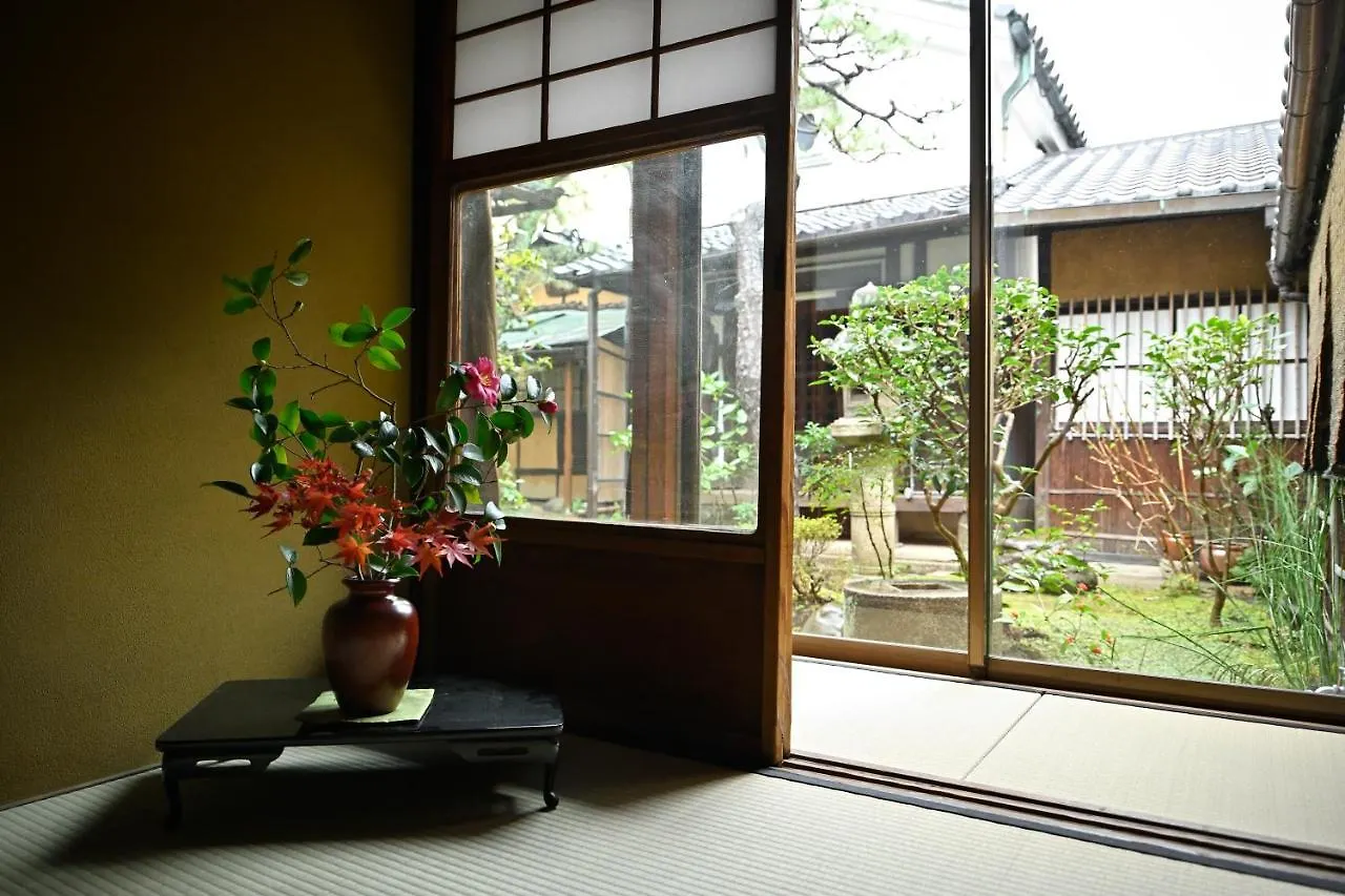 Nishijin Fujita Villa Kyoto 0*,